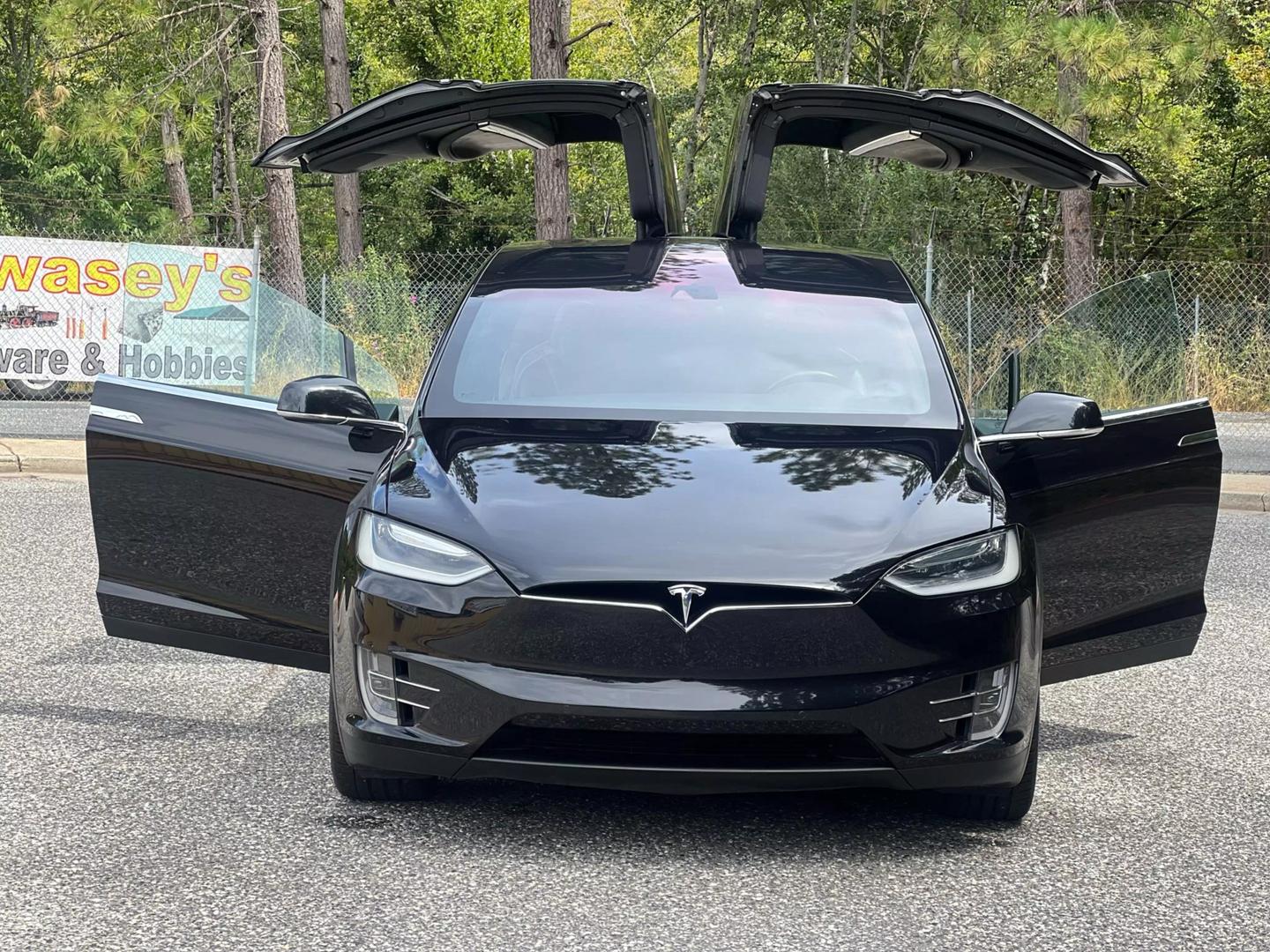 2016 Tesla Model X 90D photo 20