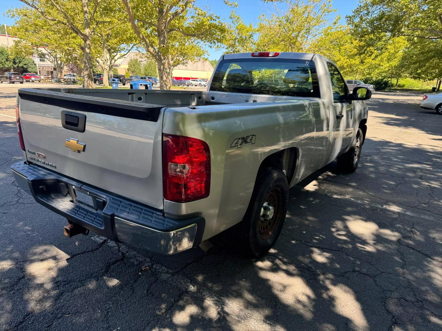 2011 Chevrolet Silverado 1500 Work Truck photo 6