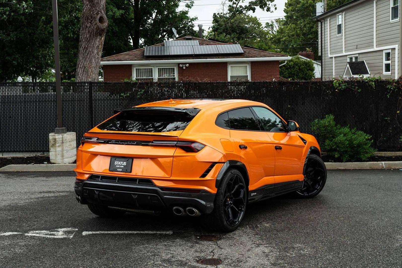 2024 Lamborghini Urus - Image 18