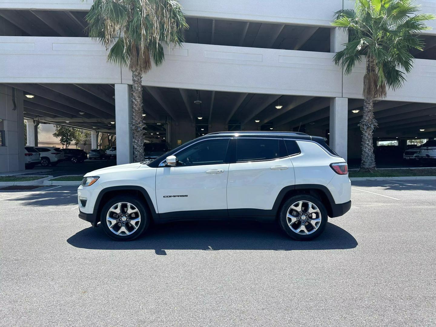 2020 Jeep Compass Limited photo 2