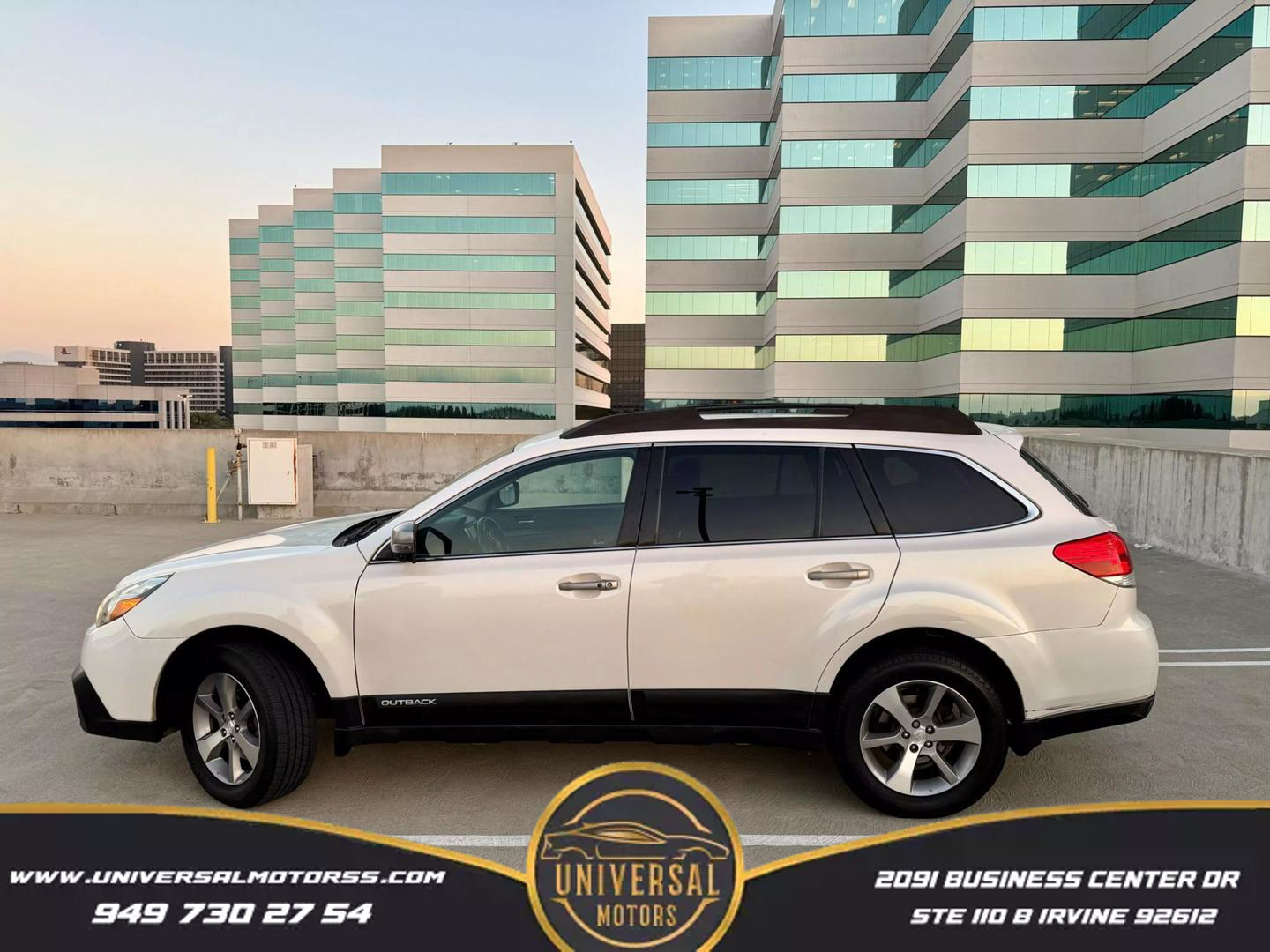 2013 Subaru Outback Limited photo 8