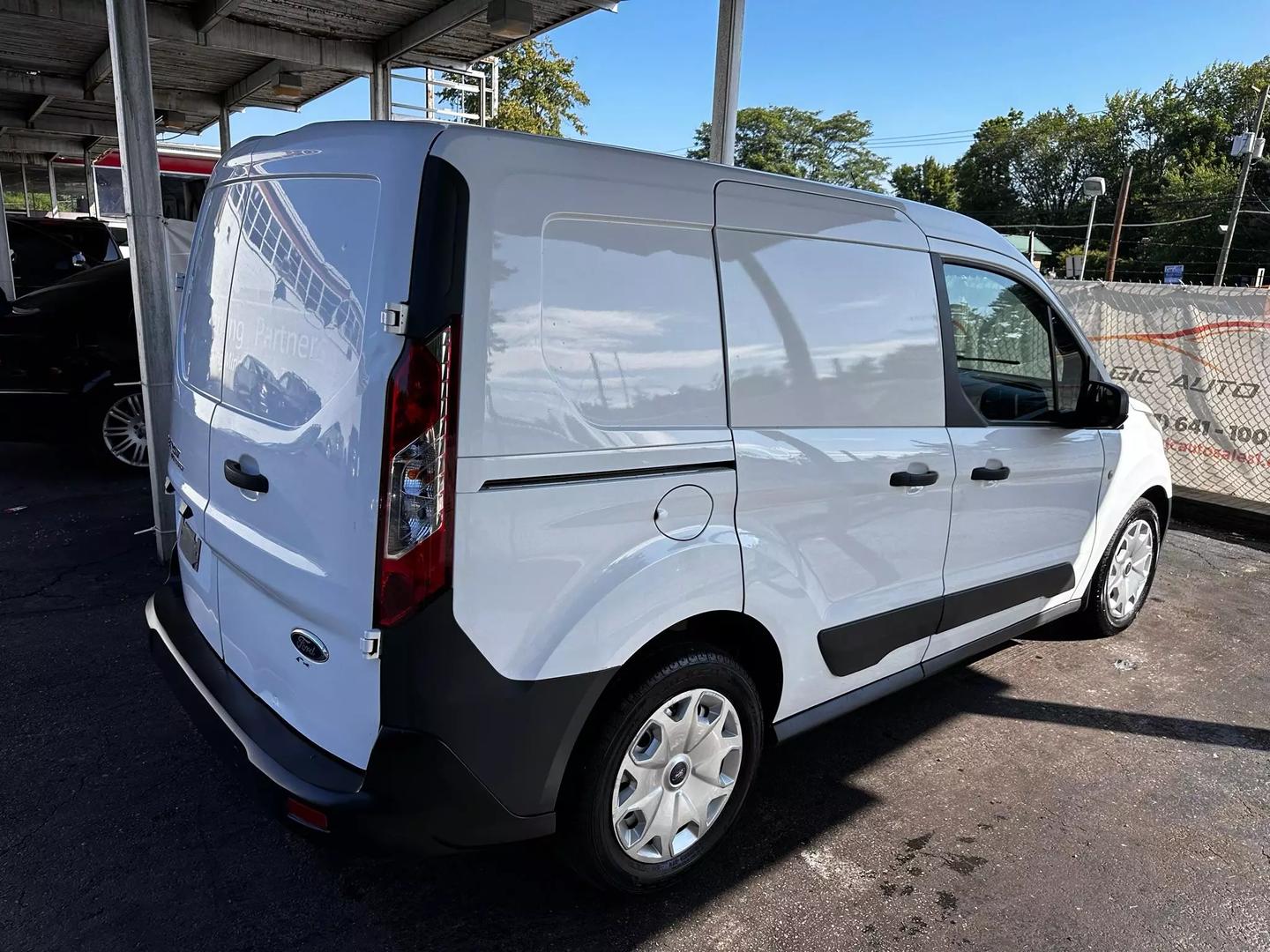 2014 Ford Transit Connect Cargo - Image 13