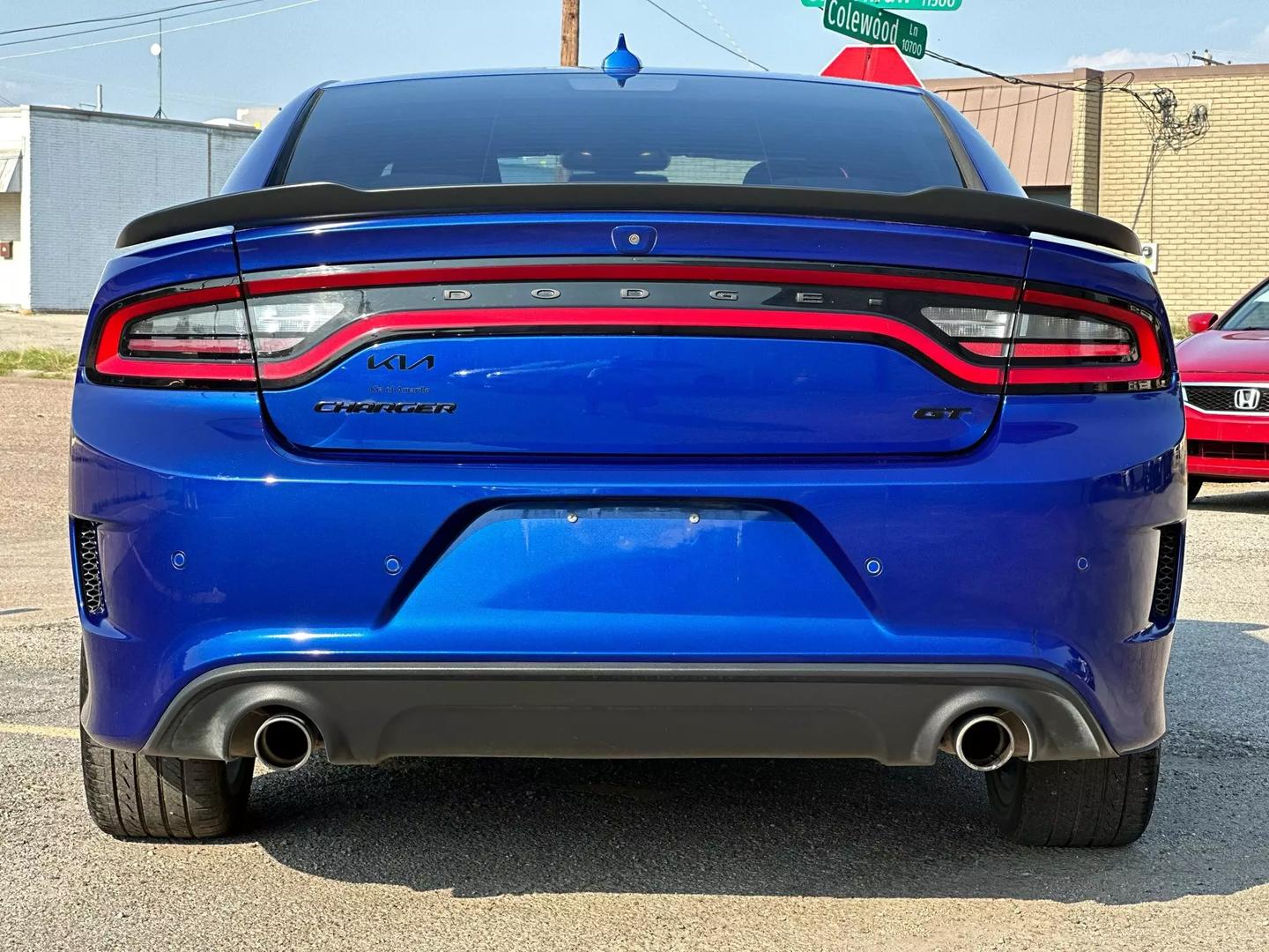 2020 Dodge Charger - Image 7