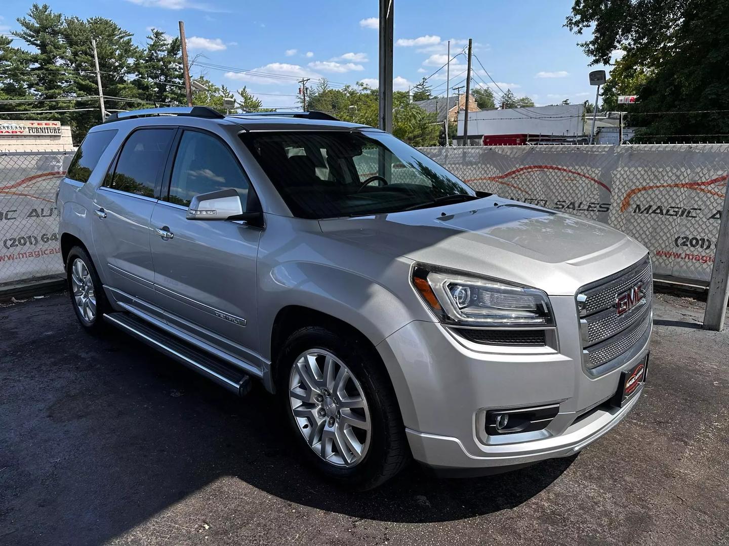 2016 Gmc Acadia - Image 10