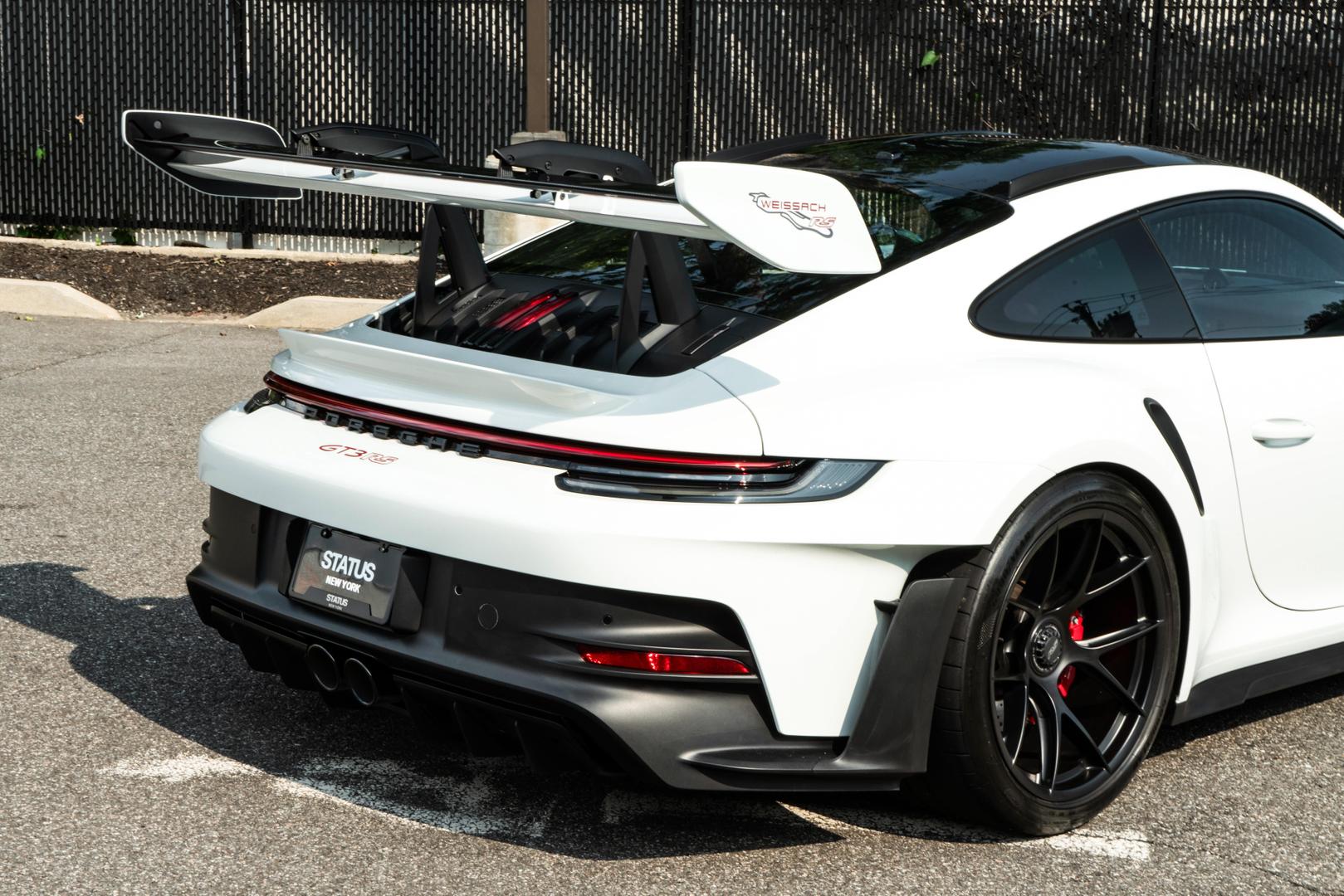 2023 Porsche 911 - Image 27