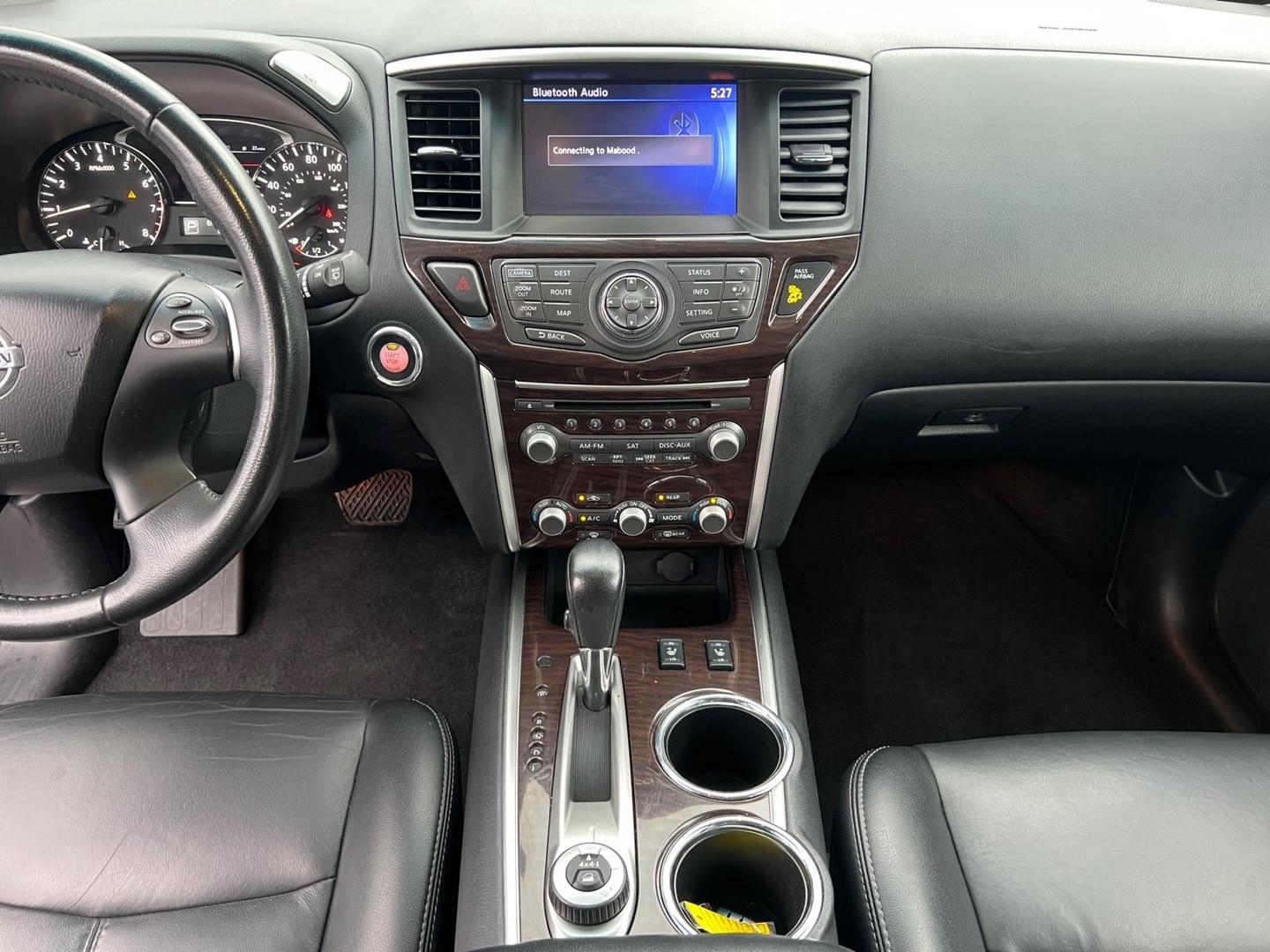 2015 Nissan Pathfinder Utility 4d Sv 3.5l V6 - Image 14