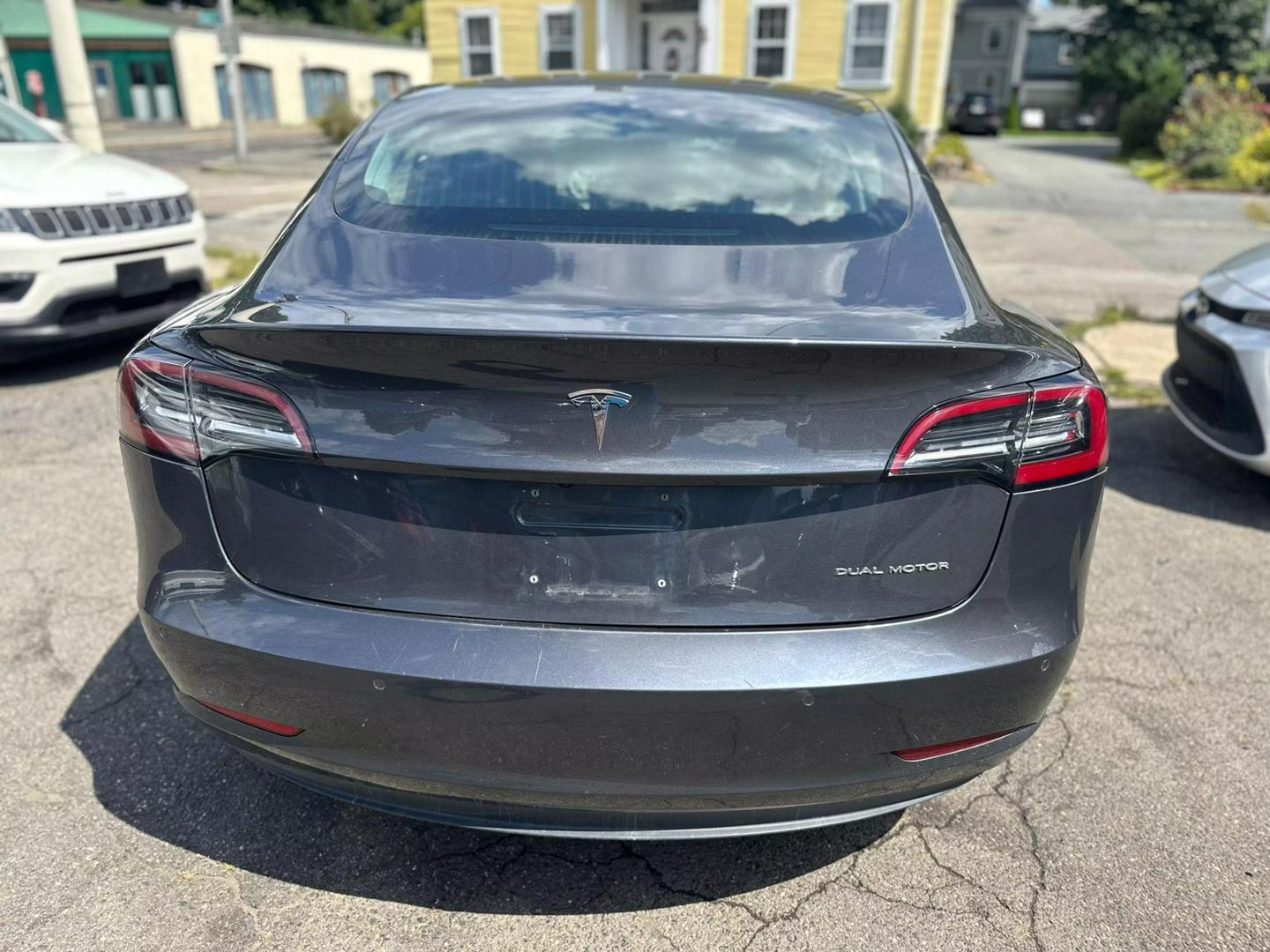 2018 Tesla Model 3 Base photo 6