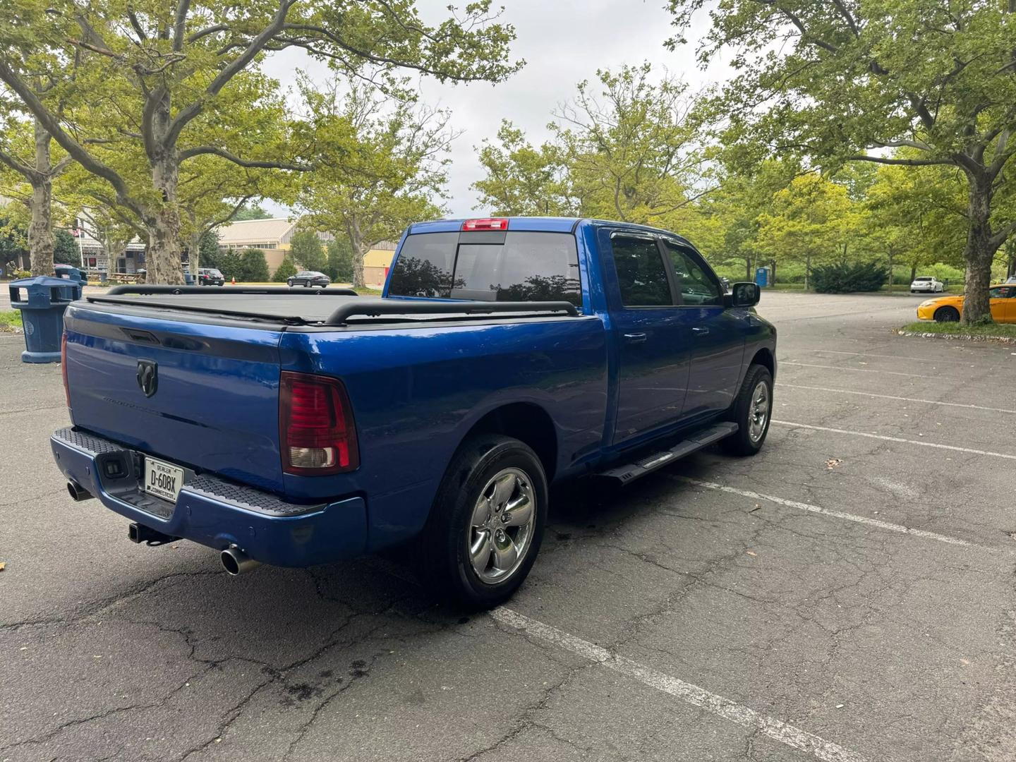 2016 RAM Ram 1500 Pickup Sport photo 5