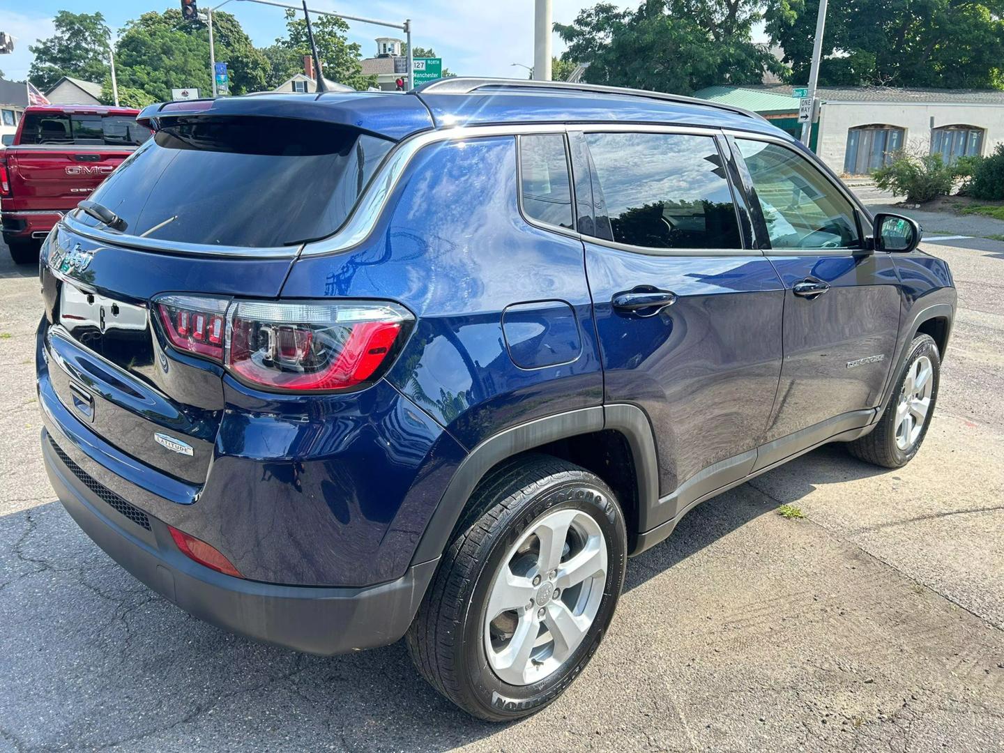 2021 Jeep Compass Latitude photo 5