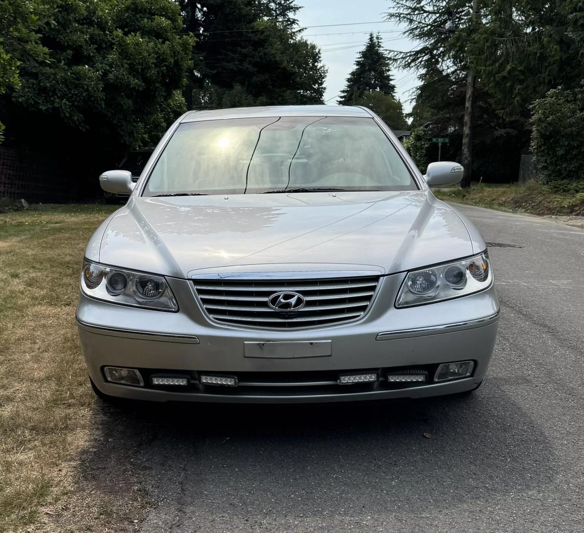 2007 Hyundai Azera Limited photo 2