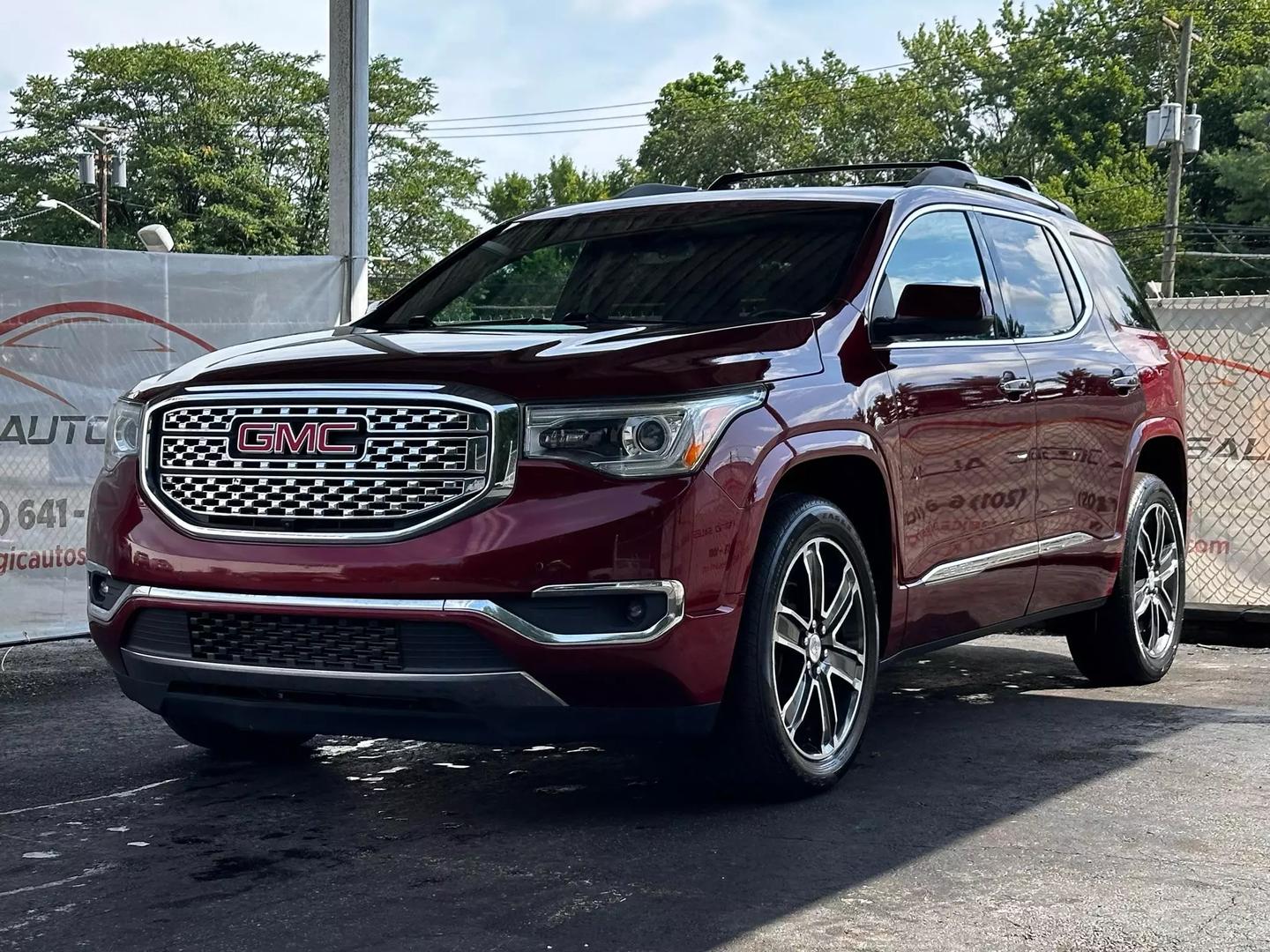 2017 Gmc Acadia - Image 3