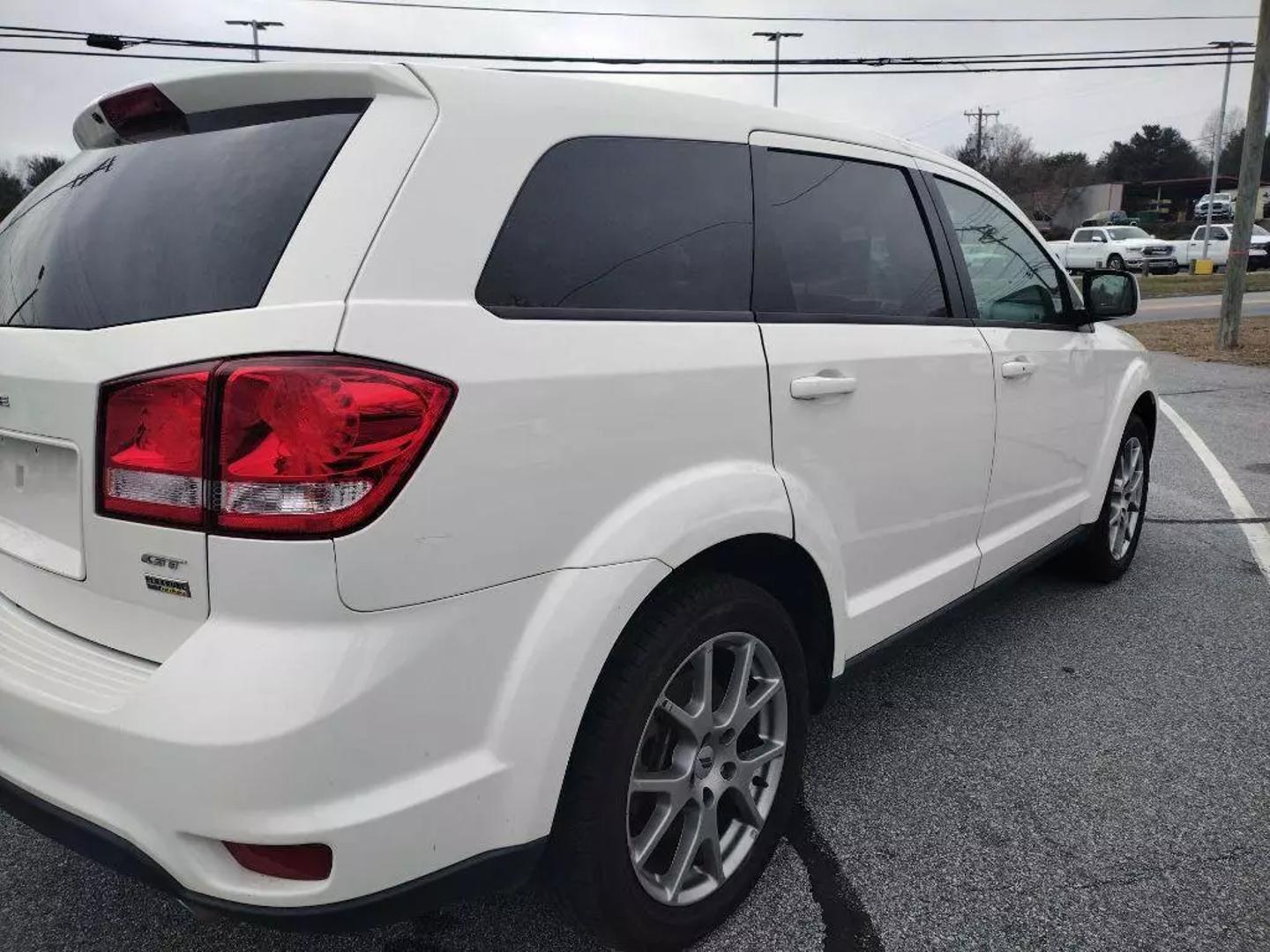 2019 Dodge Journey GT photo 4