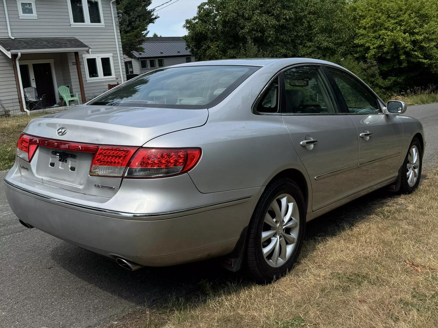 2007 Hyundai Azera Limited photo 4