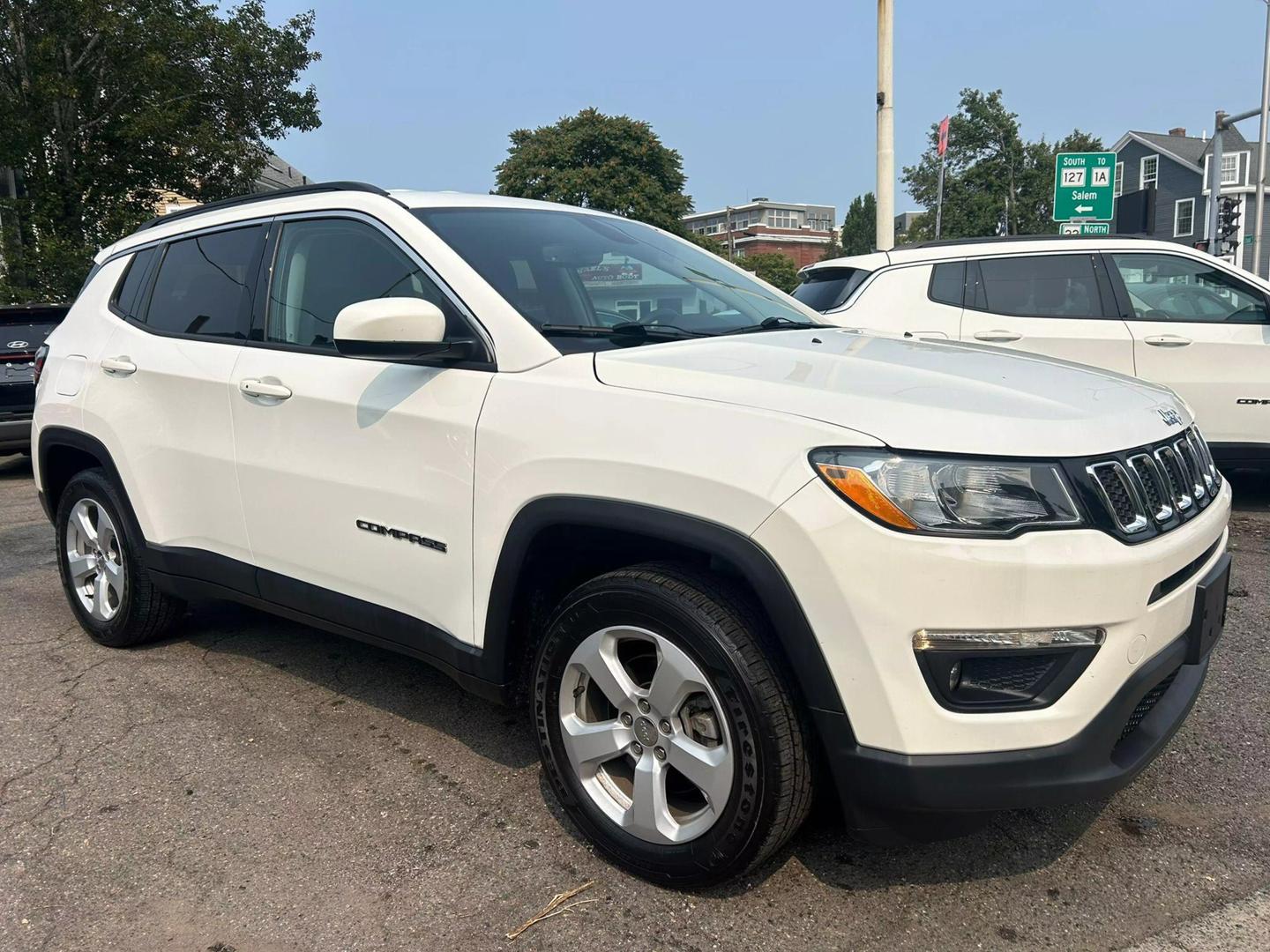 2021 Jeep Compass Latitude photo 4