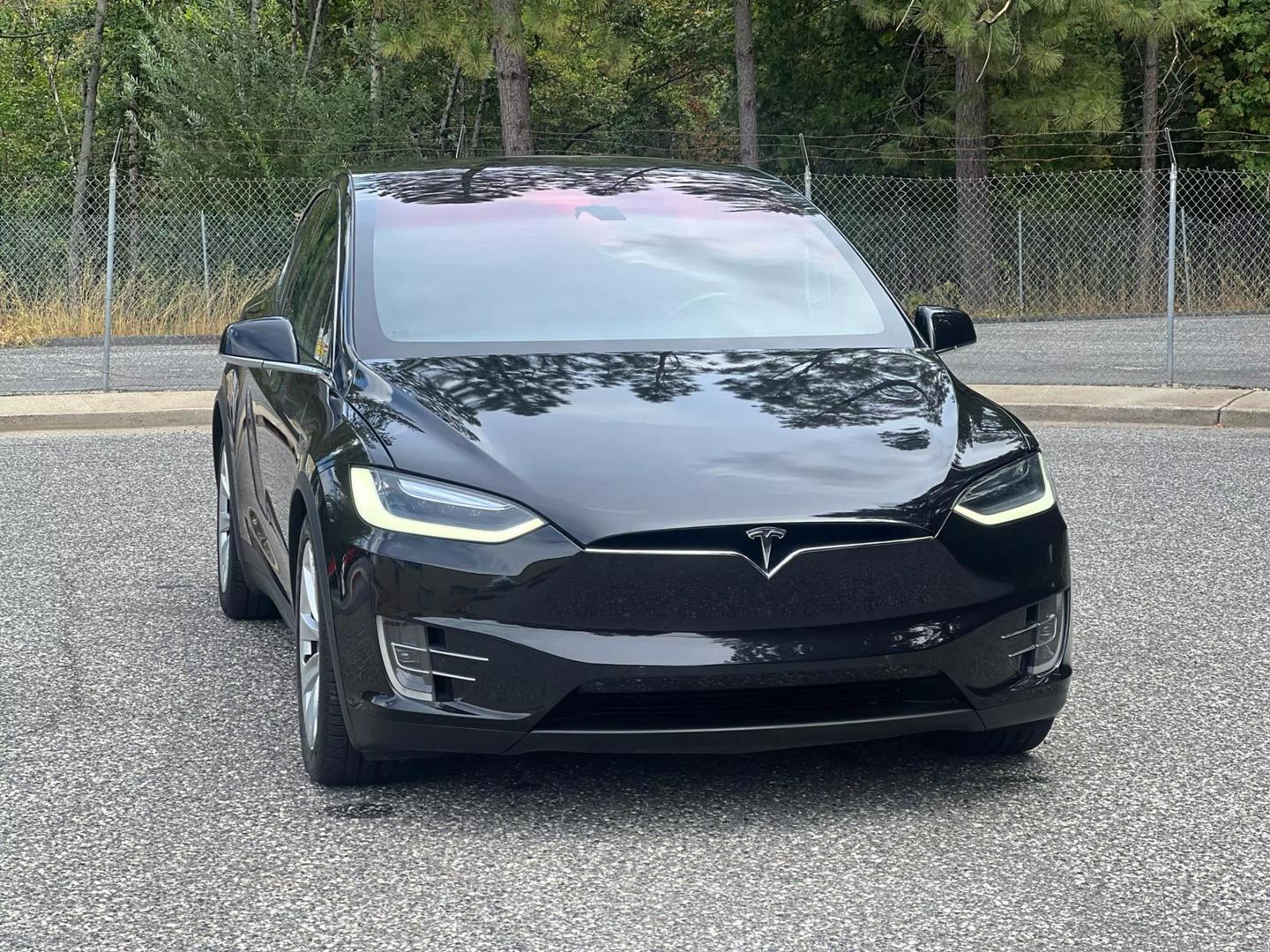 2016 Tesla Model X 90D photo 4