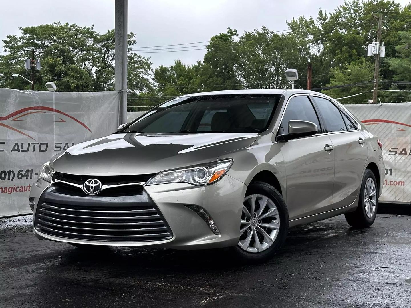 2017 Toyota Camry - Image 1