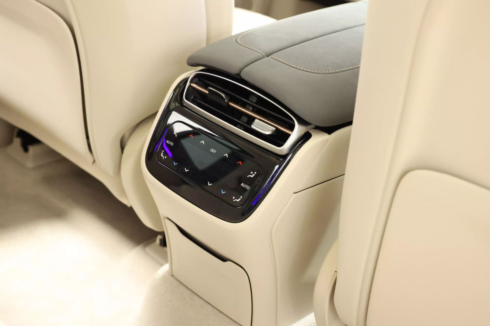 2023 Mercedes-benz Mercedes-eq Eqs Suv - Image 80