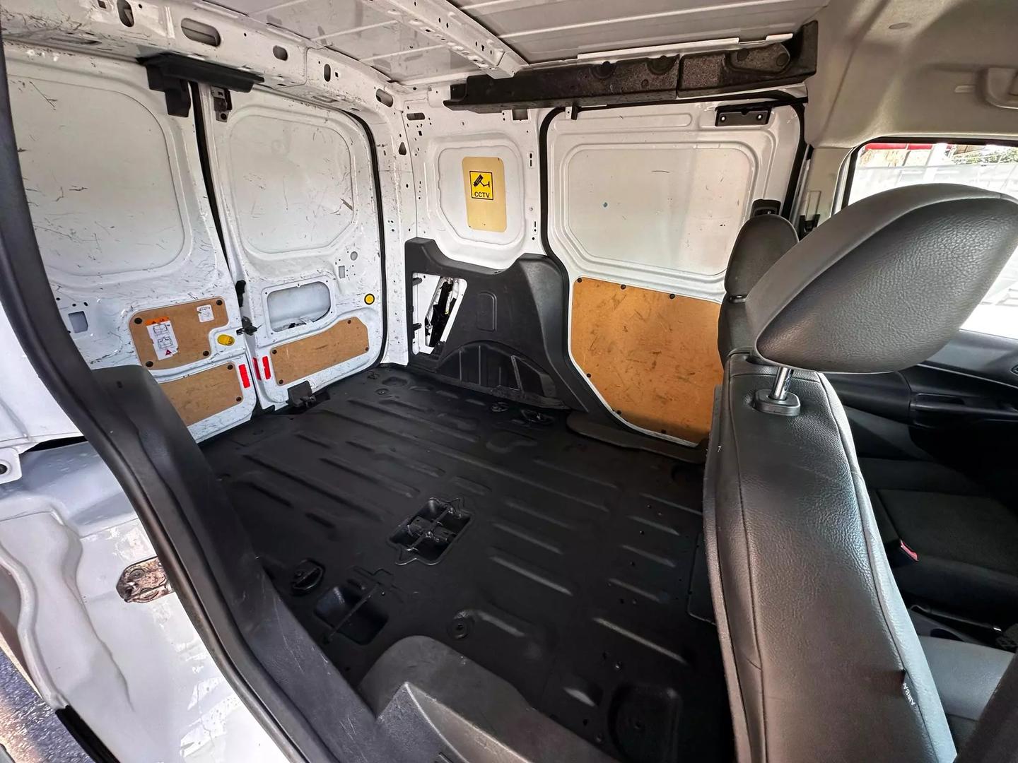 2014 Ford Transit Connect Cargo - Image 17