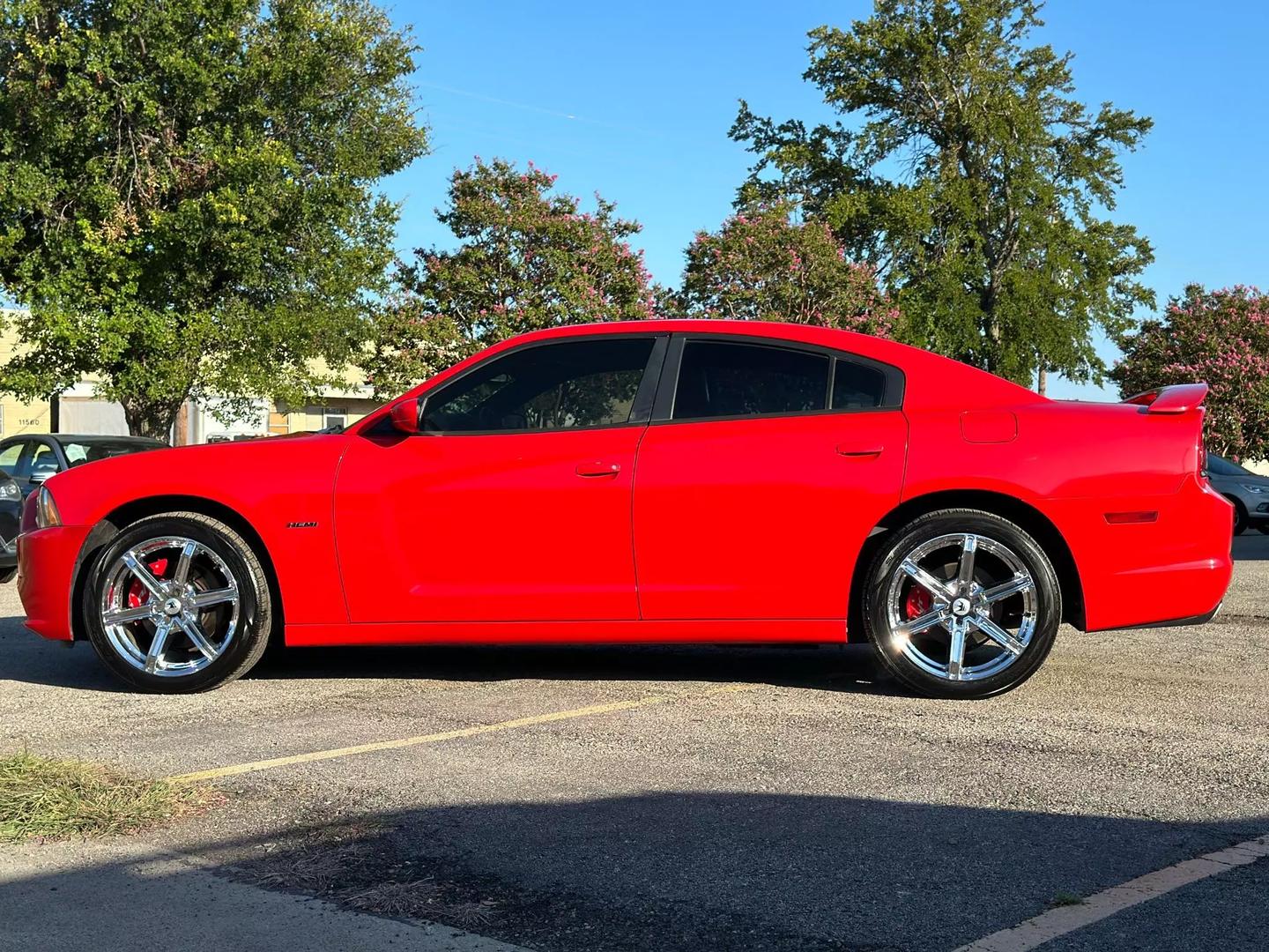 2013 Dodge Charger - Image 4