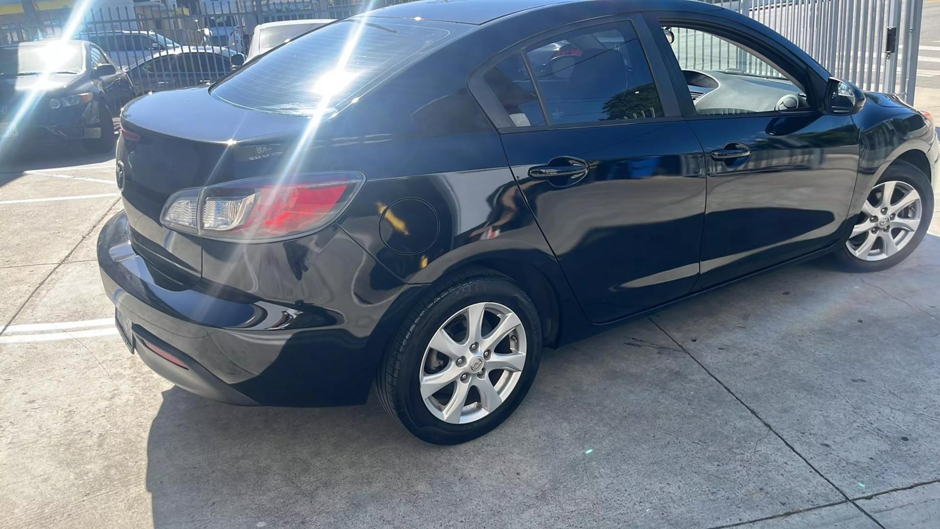 2010 Mazda MAZDA3 i SV photo 8