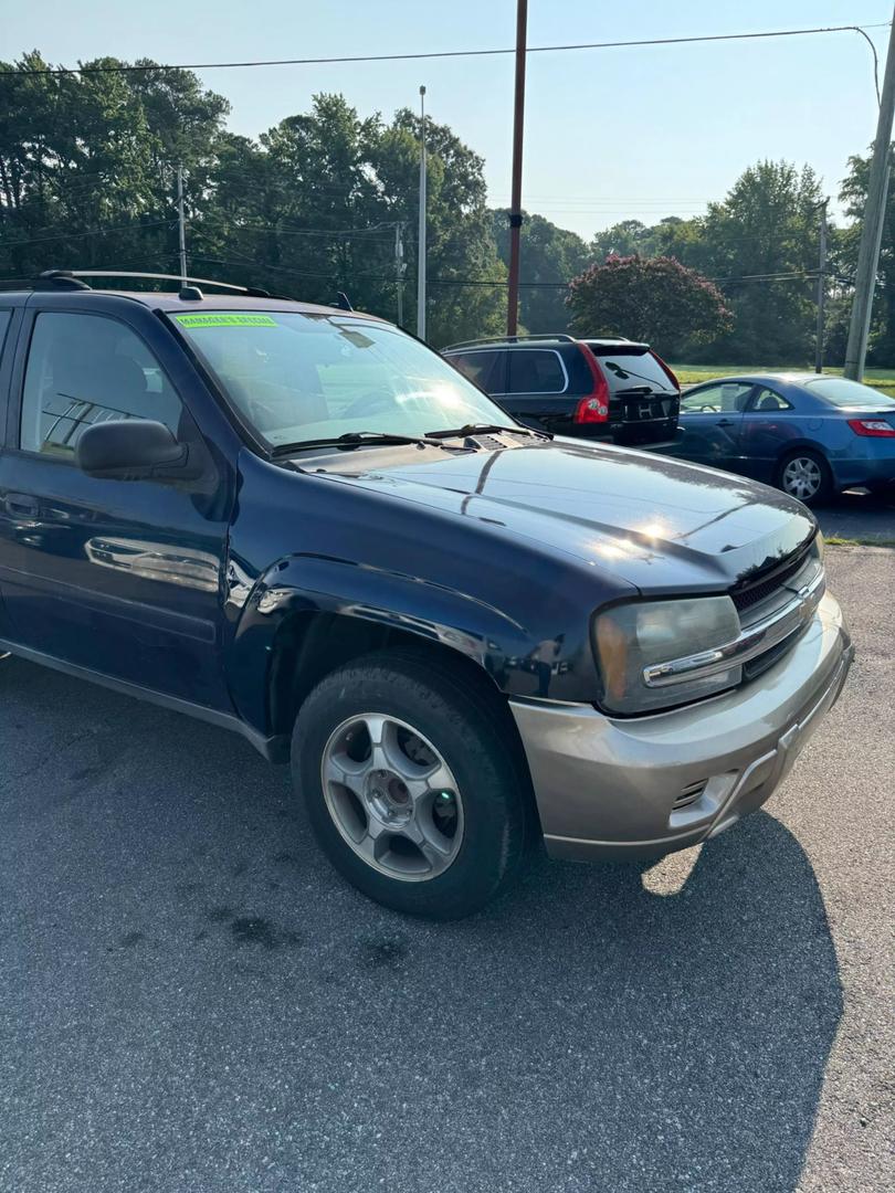 2007 Chevrolet TrailBlazer LS photo 8