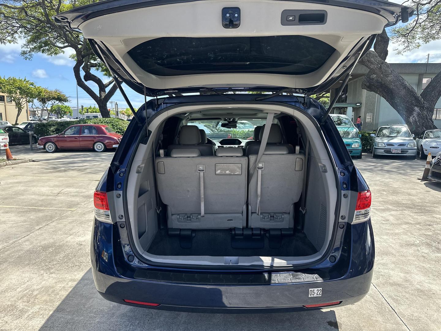 2014 Honda Odyssey EX-L photo 18