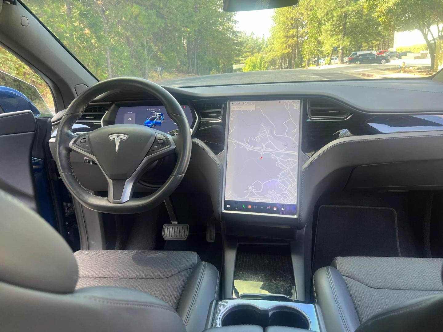 2019 Tesla Model X Long Range photo 15