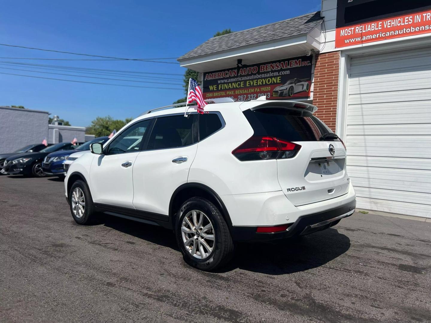 2019 Nissan Rogue SUV showcasing its sleek design and spacious interior, perfect for family and adventure.