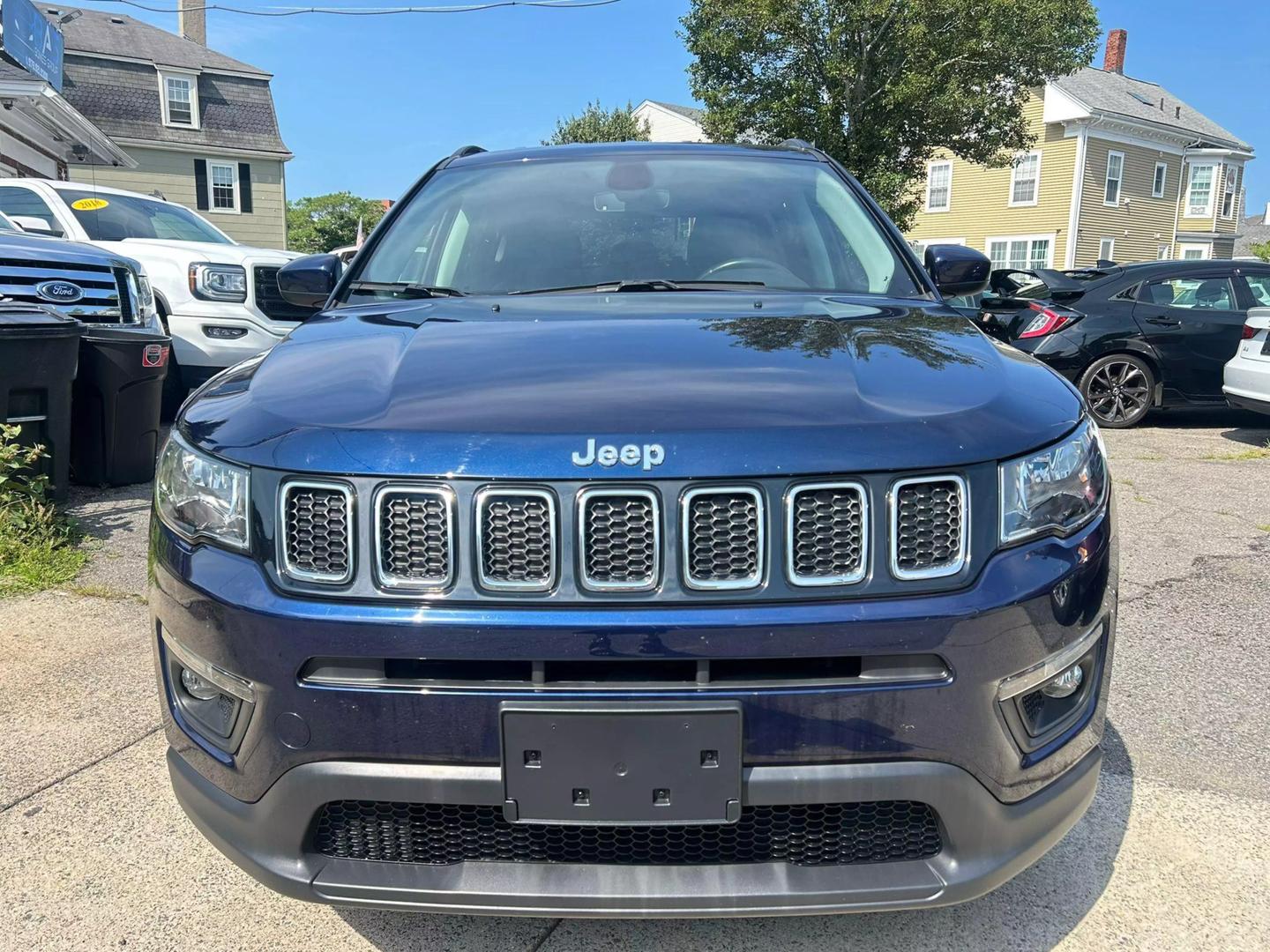 2021 Jeep Compass Latitude photo 2