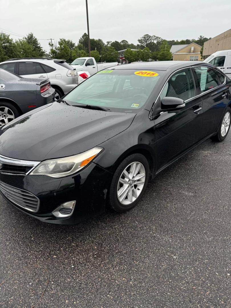 2015 Toyota Avalon XLE photo 2