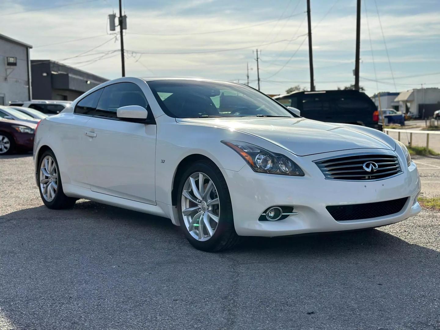 2014 Infiniti Q60 - Image 10