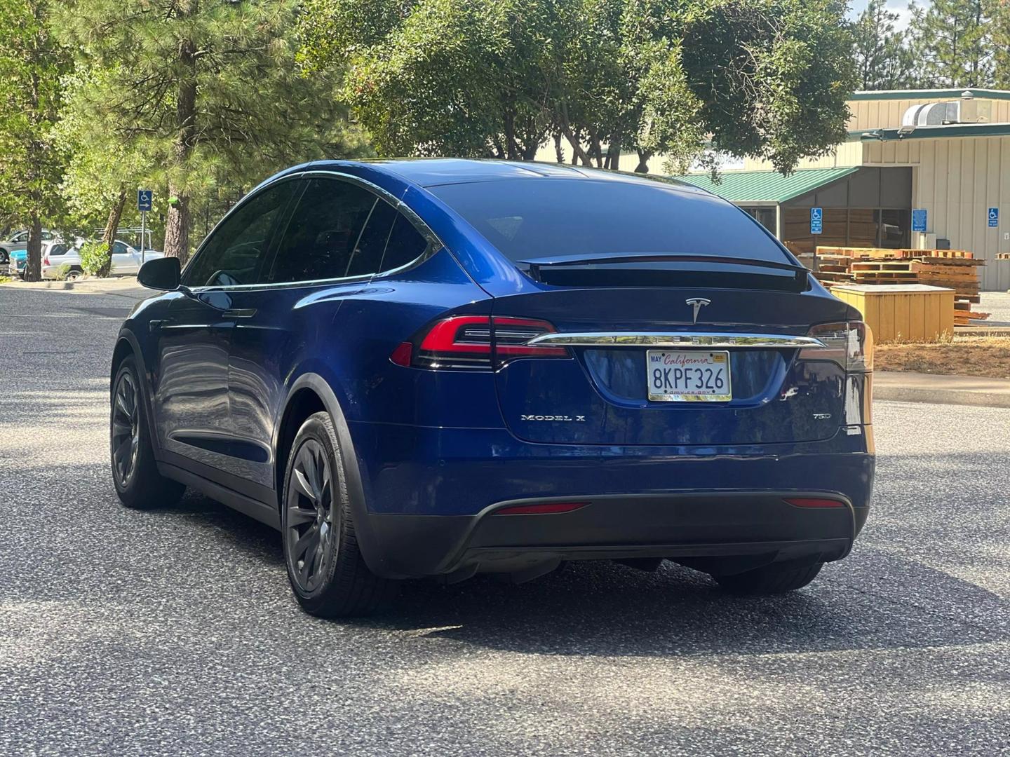 2019 Tesla Model X Long Range photo 9