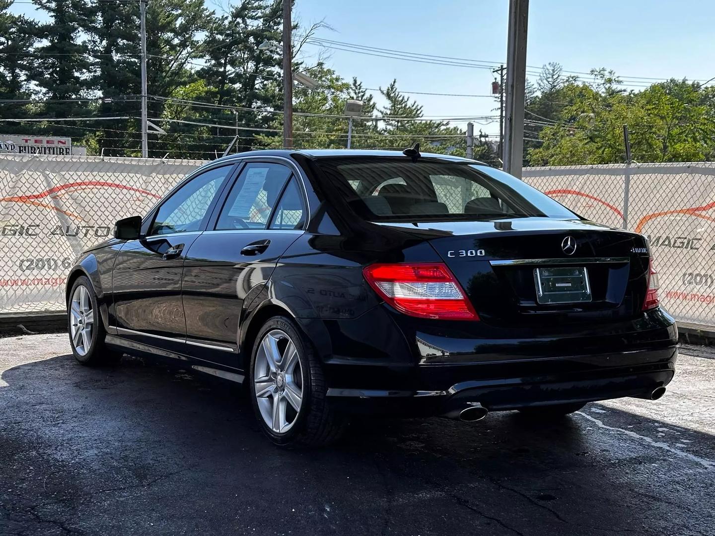 2010 Mercedes-benz C-class - Image 7