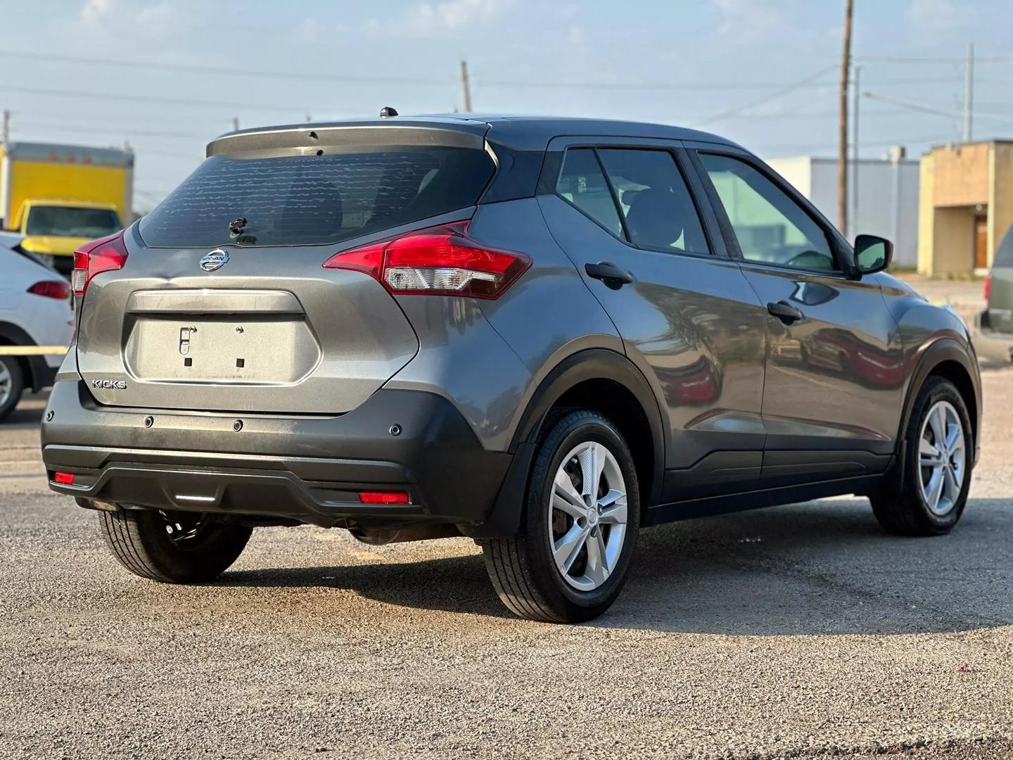 2020 Nissan Kicks - Image 8