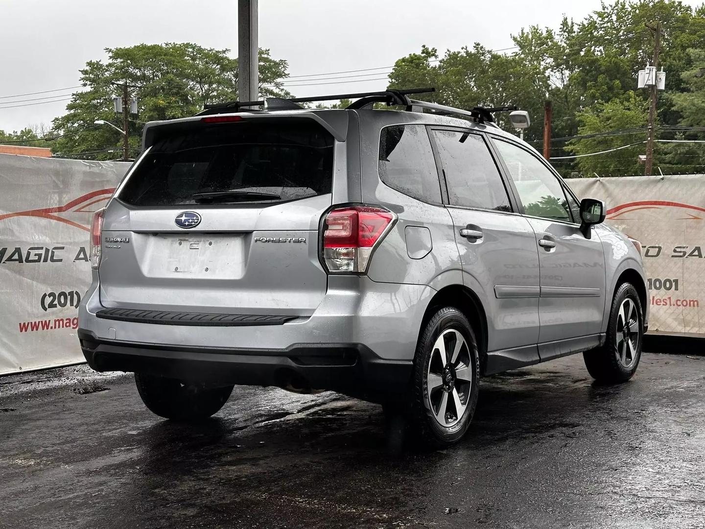 2018 Subaru Forester - Image 9