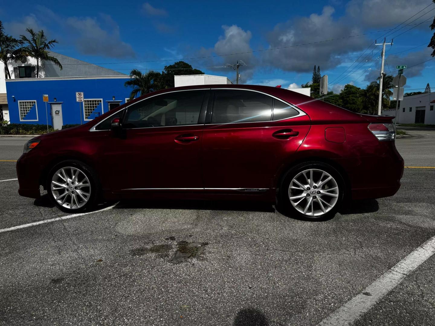 2010 Lexus HS Premium photo 10