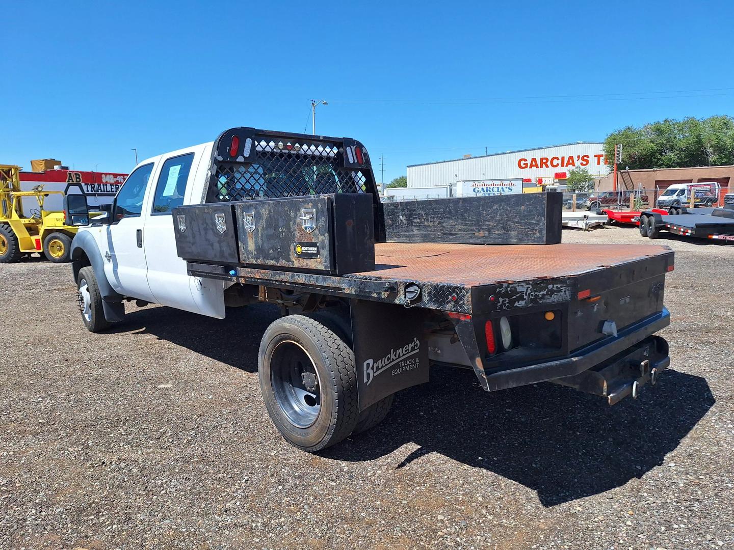 2012 Ford F-450 Super Duty Chassis Cab null photo 7