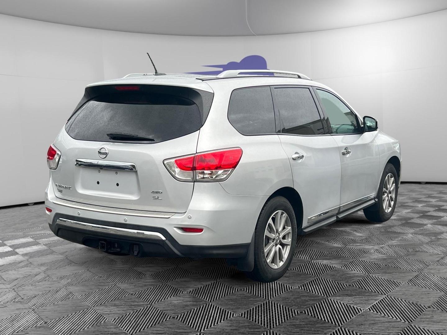 2015 Nissan Pathfinder Utility 4d Sv 3.5l V6 - Image 5