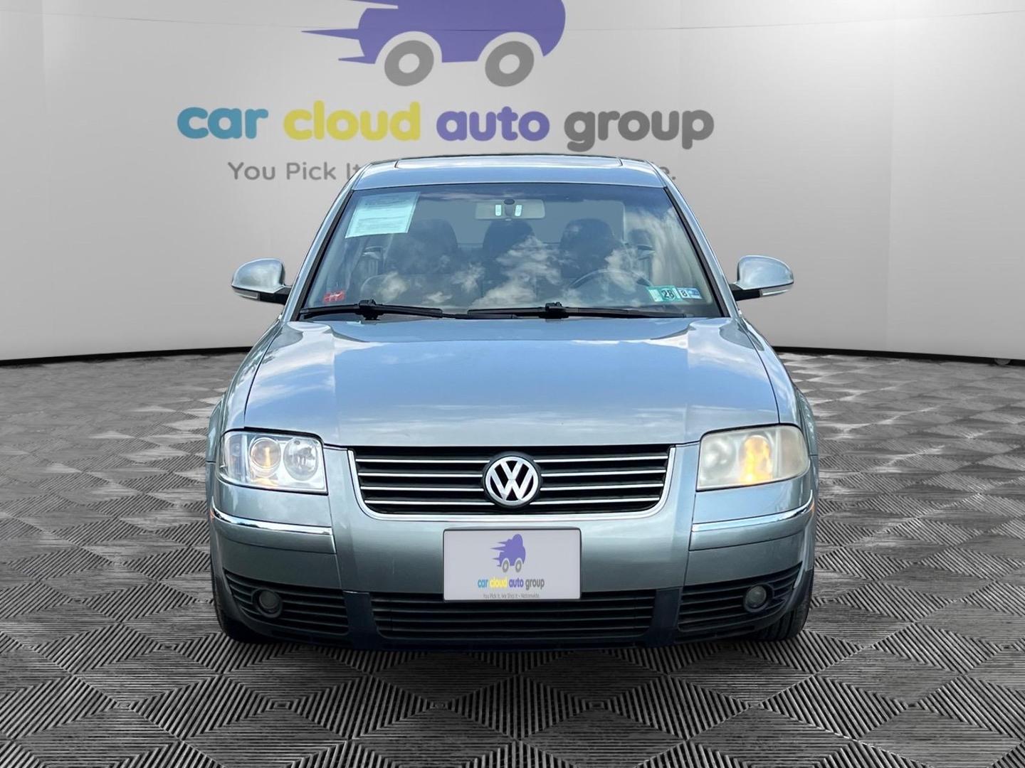 2004 Volkswagen Passat Gls 4motion Sedan 4d - Image 8