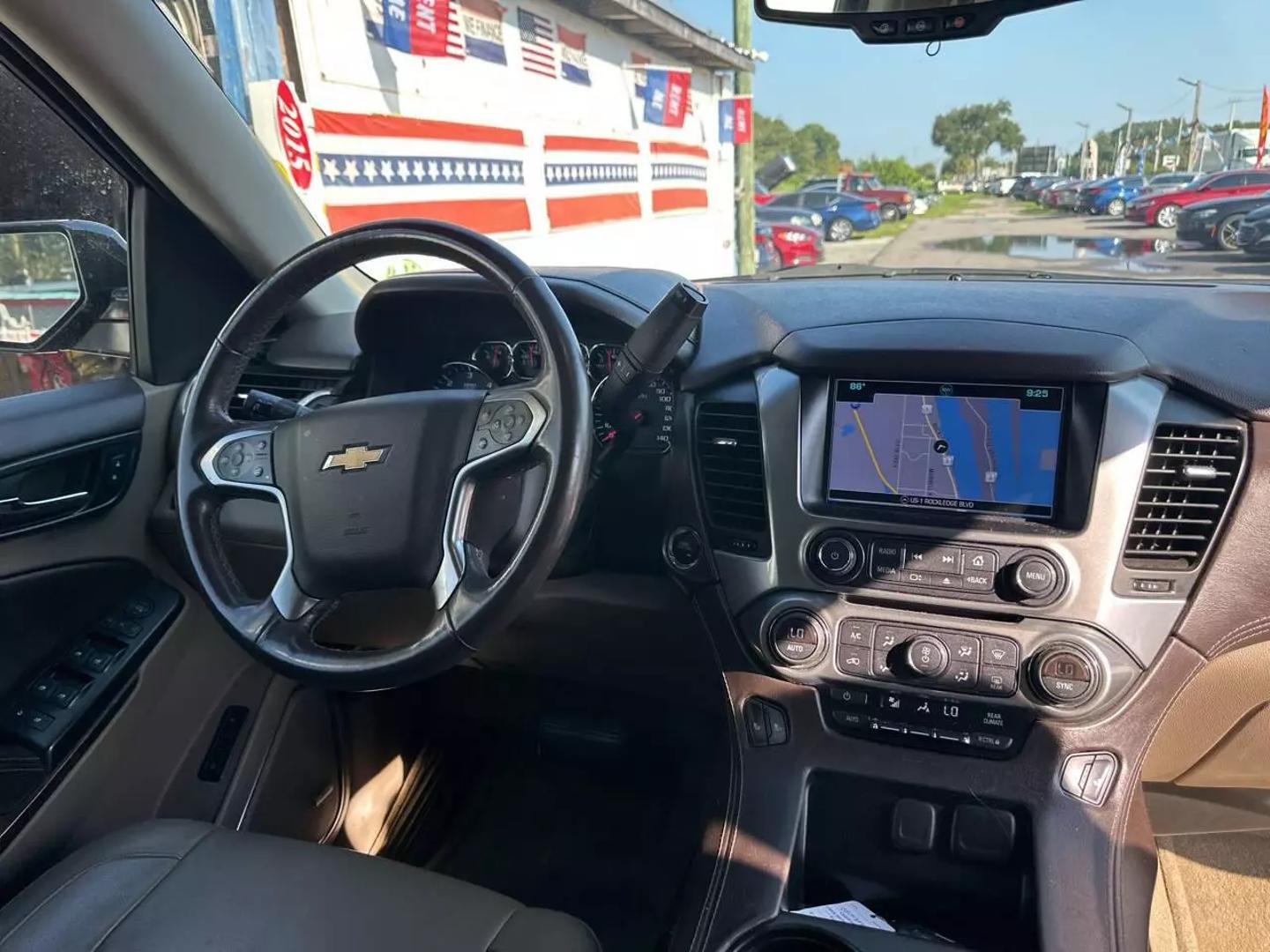 2016 Chevrolet Suburban LT photo 15