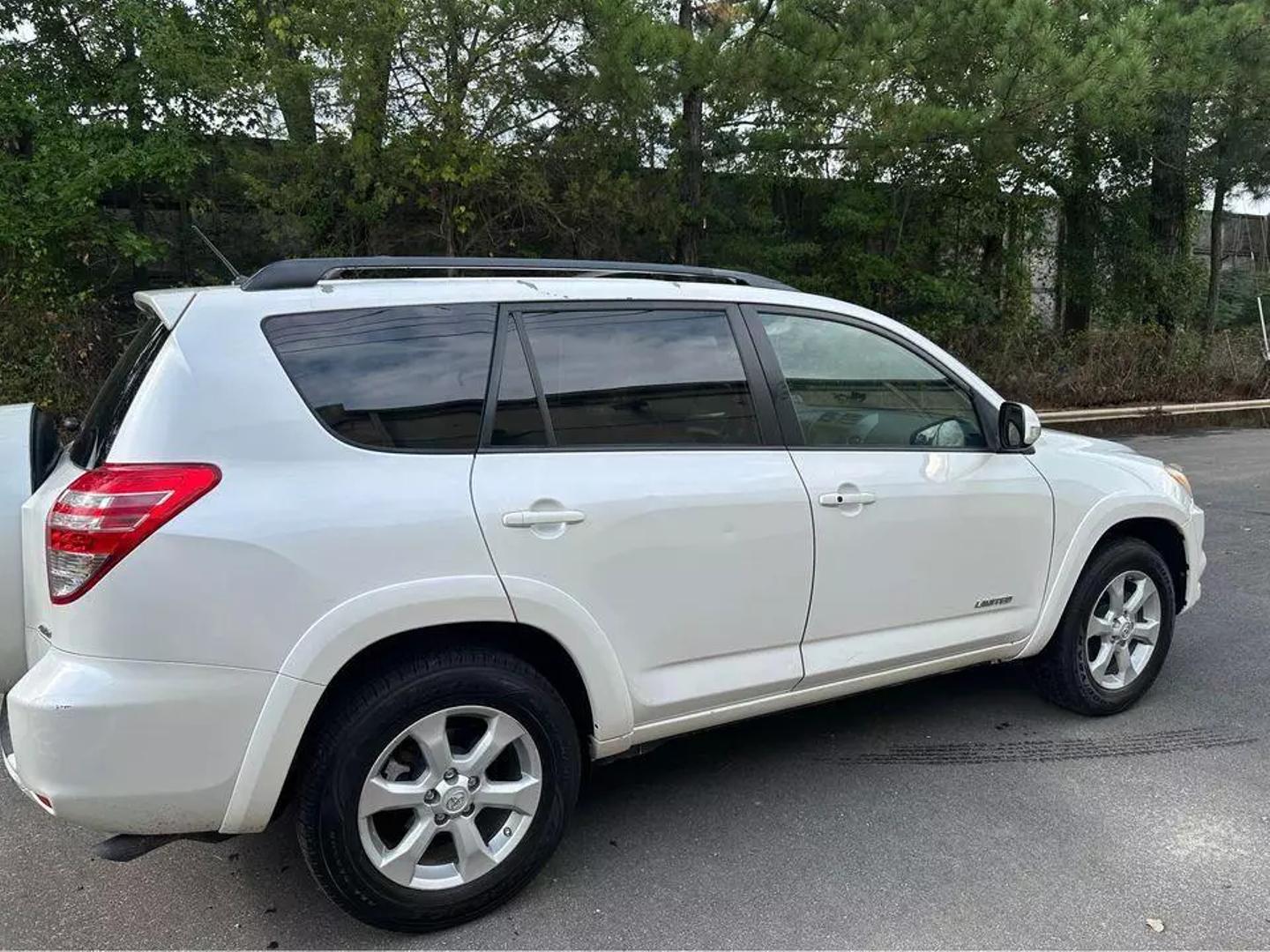 2012 Toyota RAV4 Limited photo 4