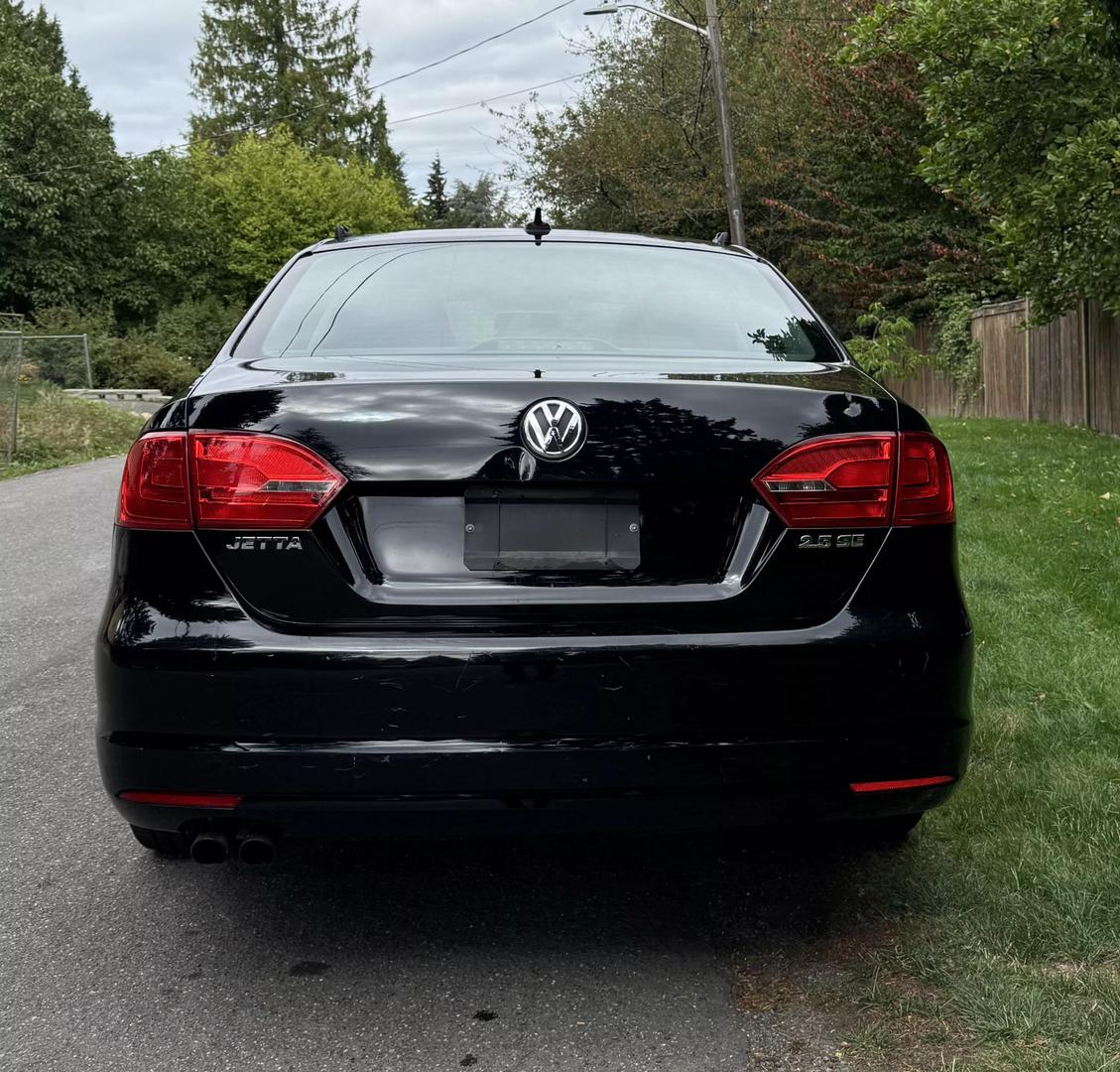 2013 Volkswagen Jetta SE photo 5