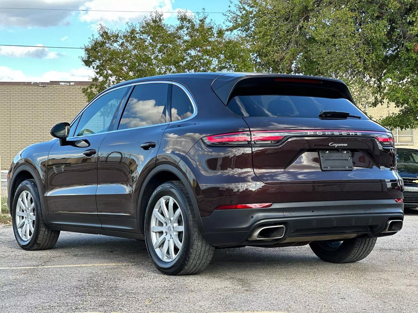 2019 Porsche Cayenne - Image 5