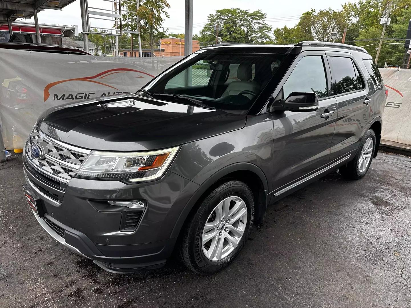 2018 Ford Explorer - Image 10