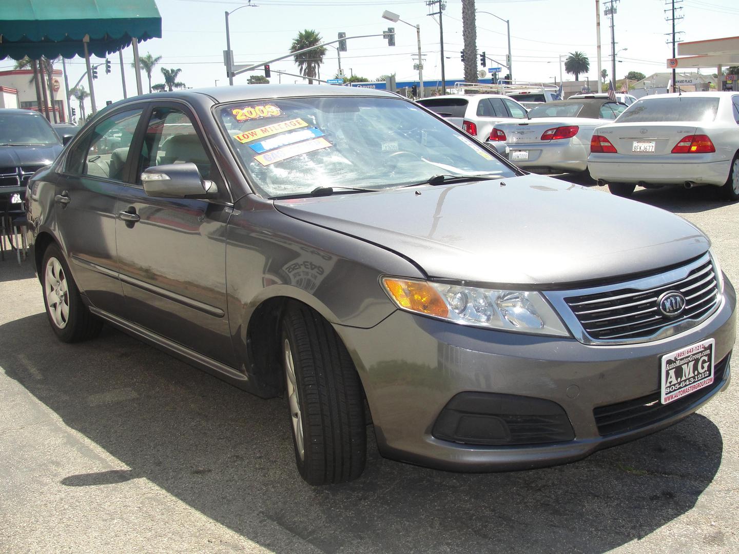 2009 Kia Optima LX photo 4