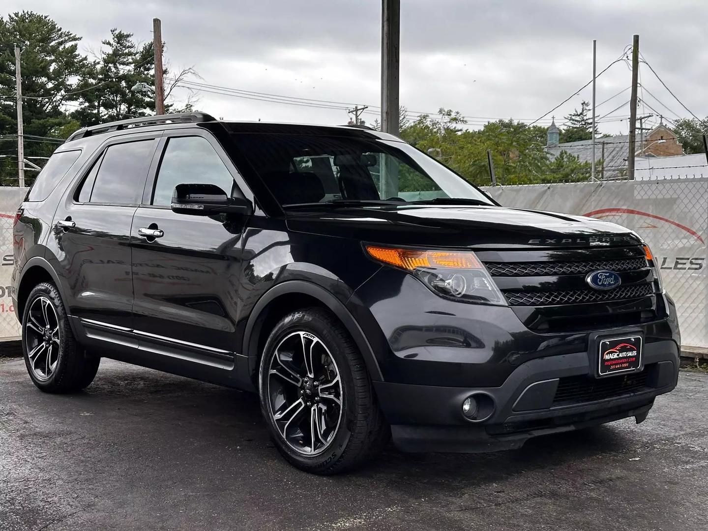 2014 Ford Explorer - Image 6