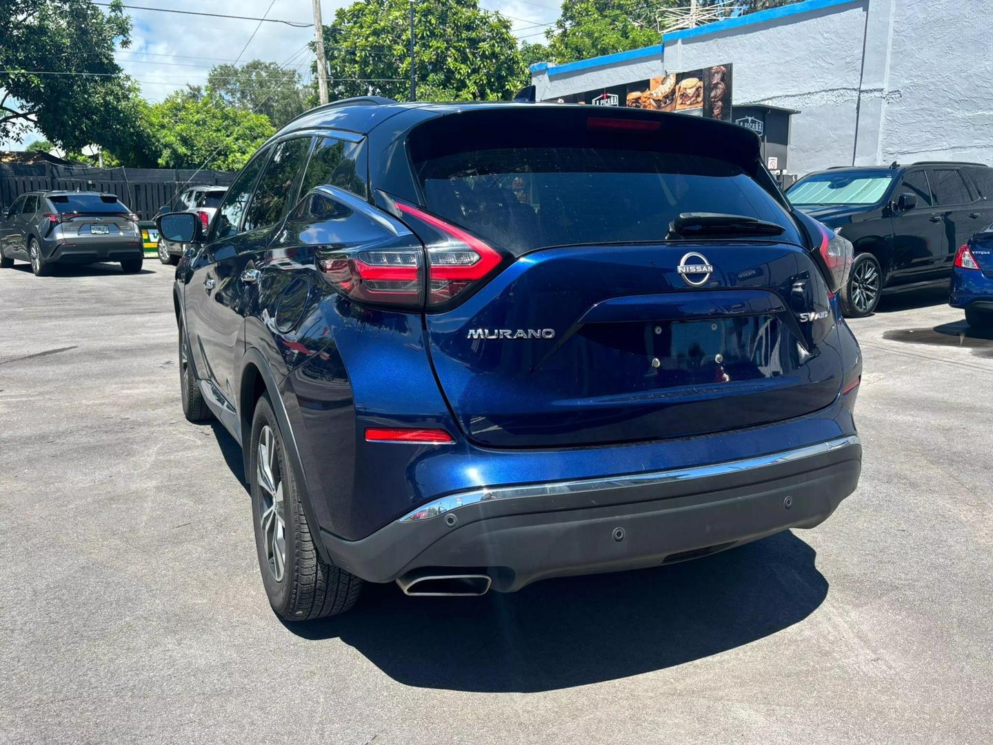 2023 Nissan Murano SV photo 5