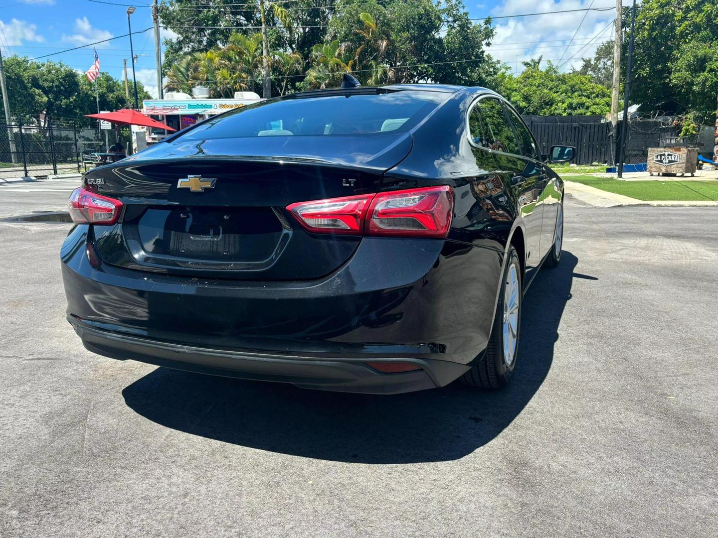 2023 Chevrolet Malibu 1LT photo 7