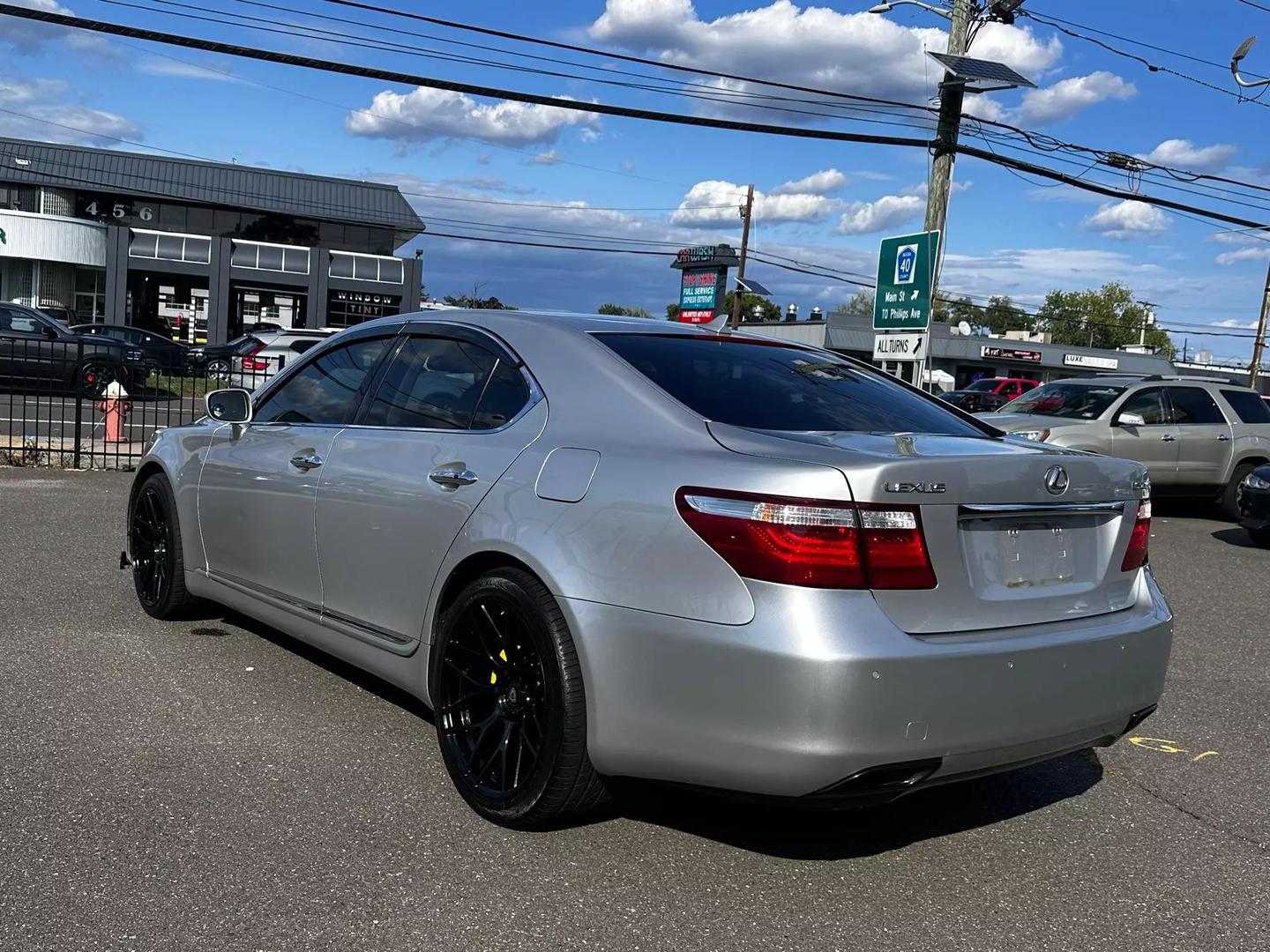 2007 Lexus Ls - Image 5