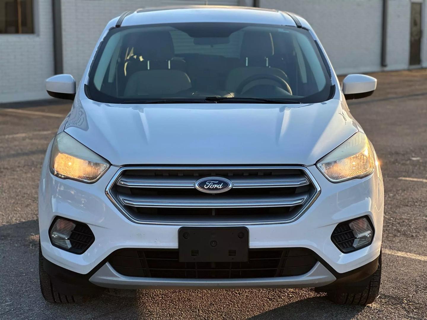 2017 Ford Escape - Image 11